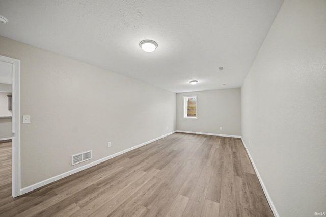21787 County Road 26, Goshen, IN 46528