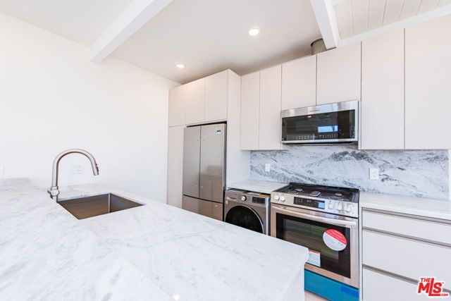 7273 Birdview Avenue, Malibu, CA 90265