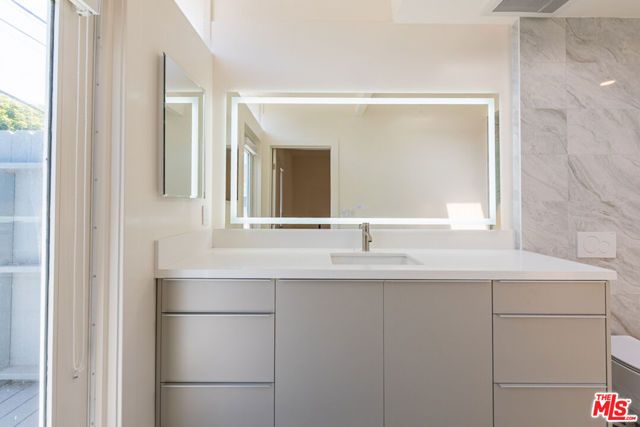 7273 Birdview Avenue, Malibu, CA 90265