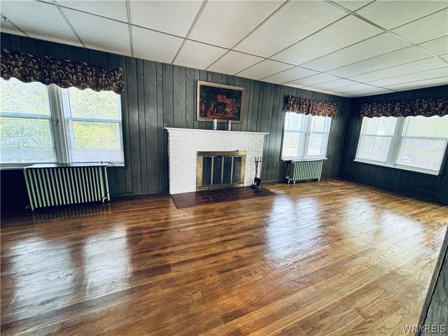 1933 Crescent, Hamburg, NY 14085