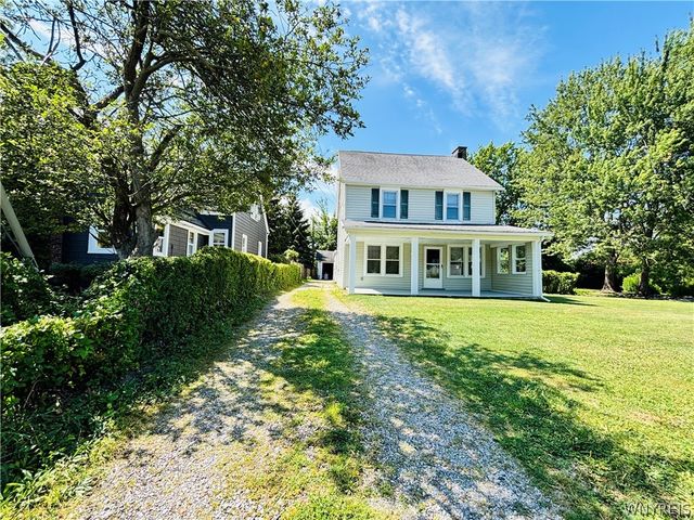 1933 Crescent, Hamburg, NY 14085