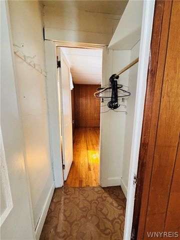 1933 Crescent, Hamburg, NY 14085