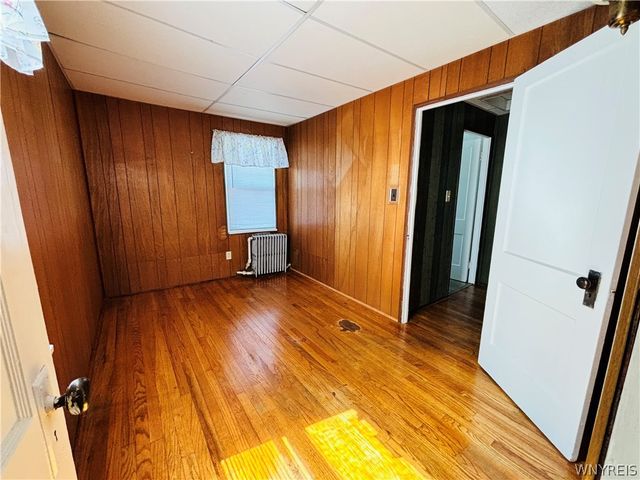 1933 Crescent, Hamburg, NY 14085