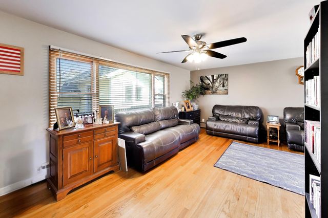 601 Madison Street, Valparaiso, IN 46385
