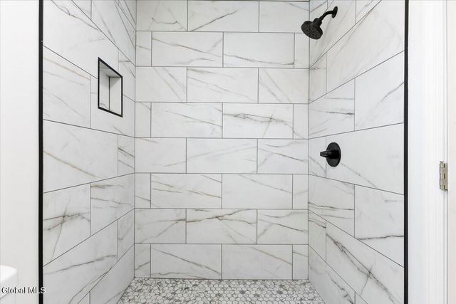 26 East Road, Moreau, NY 12803