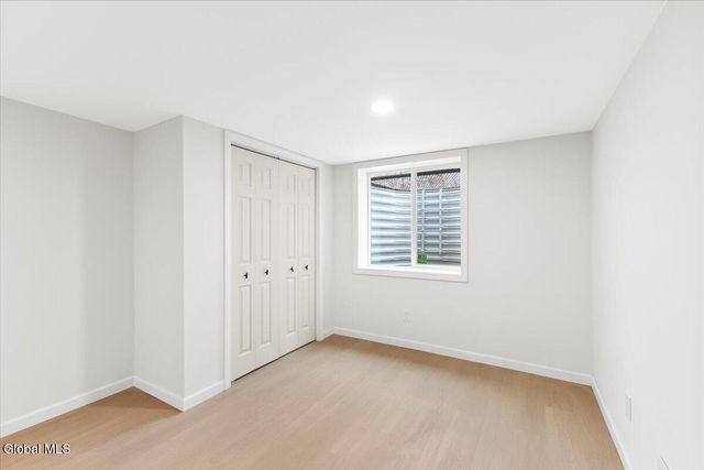 26 East Road, Moreau, NY 12803