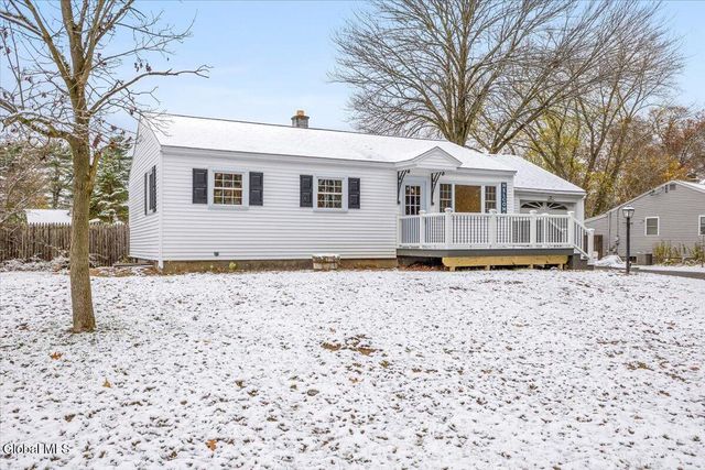 26 East Road, Moreau, NY 12803