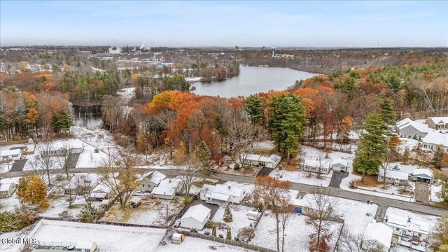 26 East Road, Moreau, NY 12803