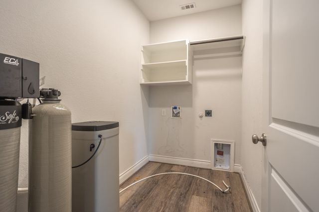 8909 Acorn Bend Way, Mckinney, TX 75071