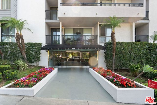 906 N Doheny Drive 221, West Hollywood, CA 90069