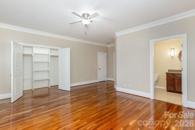 16 WINTERBERRY Drive, Hendersonville, NC 28739