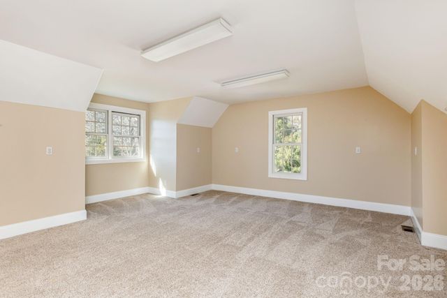 16 WINTERBERRY Drive, Hendersonville, NC 28739