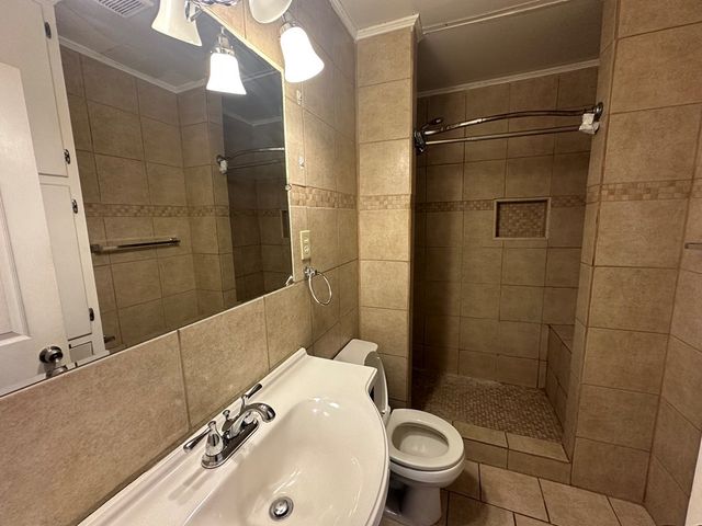 902 39th St, Odessa, TX 79764