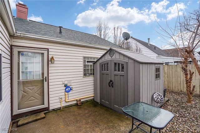 2540 11th Street, Cuyahoga Falls, OH 44221