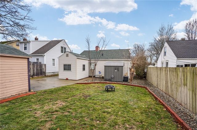 2540 11th Street, Cuyahoga Falls, OH 44221