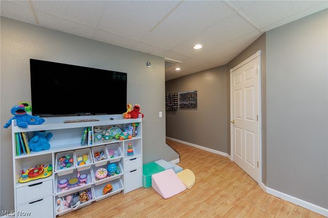 35268 Wood Street, North Ridgeville, OH 44039