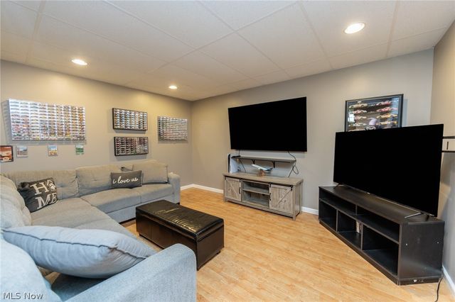 35268 Wood Street, North Ridgeville, OH 44039