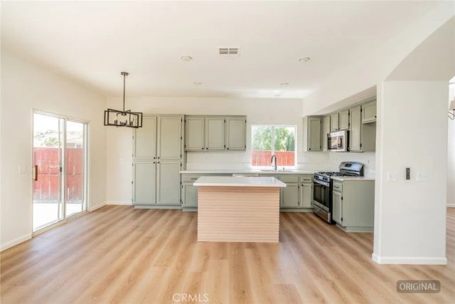27698 Via Sol Arriva, Moreno Valley, CA 92555