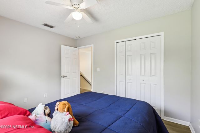 4322 S MARSH HAWK Drive S, Jacksonville, FL 32218