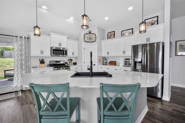 9516 NW 86th Street, Yukon, OK 73099