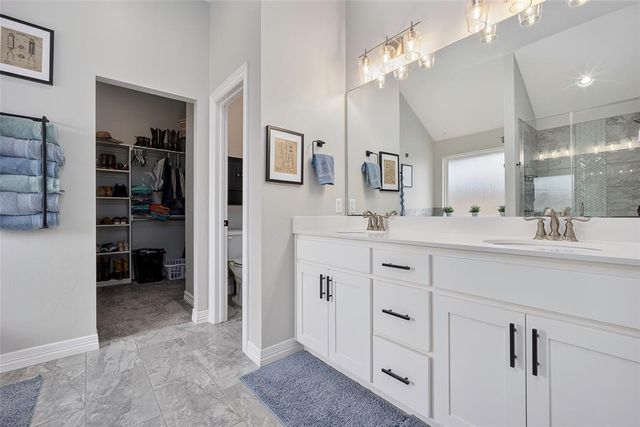 9516 NW 86th Street, Yukon, OK 73099