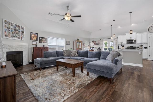 9516 NW 86th Street, Yukon, OK 73099