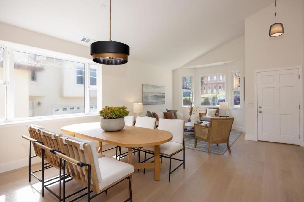 Image 13 of property listing at 525 5th Street, Montara, CA 94037