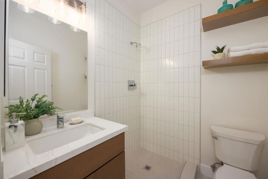 Image 29 of property listing at 525 5th Street, Montara, CA 94037