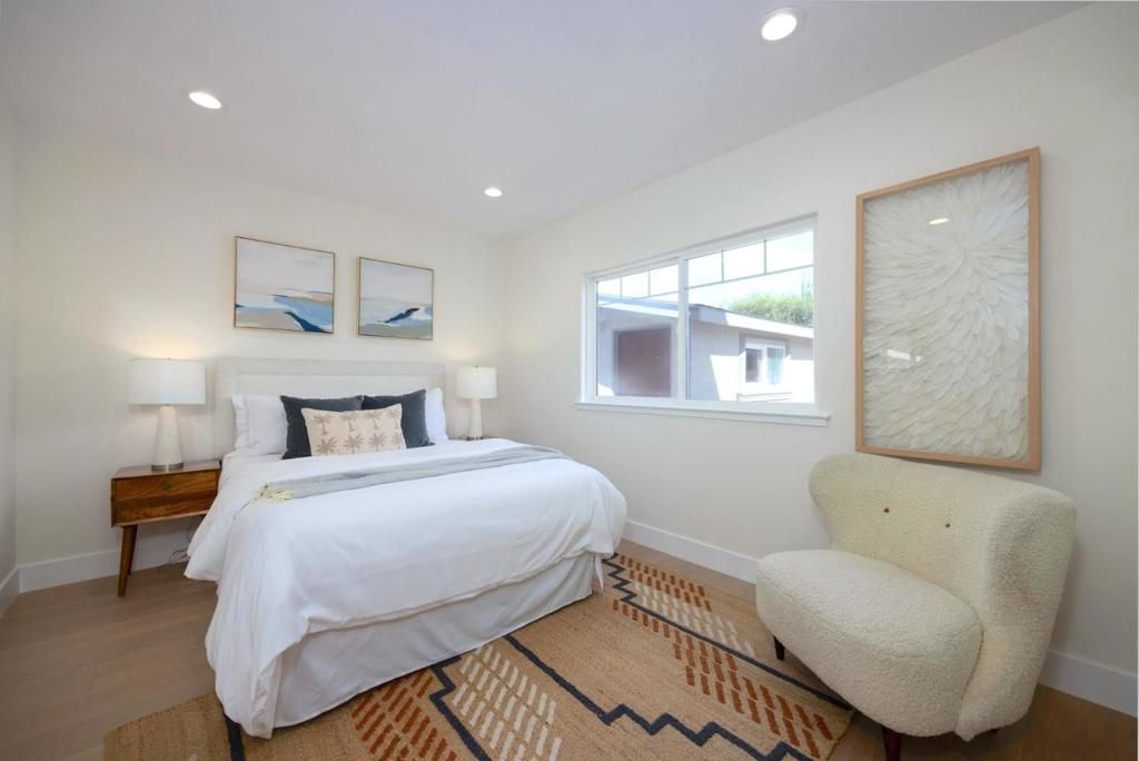 Image 38 of property listing at 525 5th Street, Montara, CA 94037