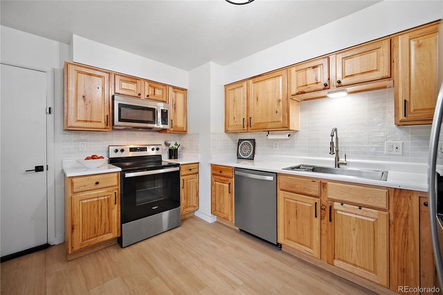 622 Paradise Lane, Colorado Springs, CO 80904