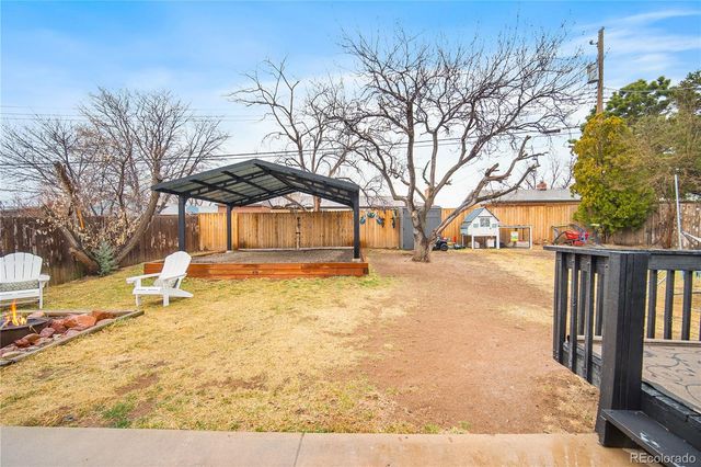 622 Paradise Lane, Colorado Springs, CO 80904