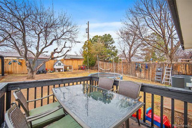 622 Paradise Lane, Colorado Springs, CO 80904