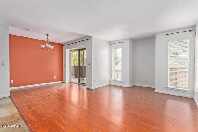 200 E SOUTHERN Avenue 203, Tempe, AZ 85282