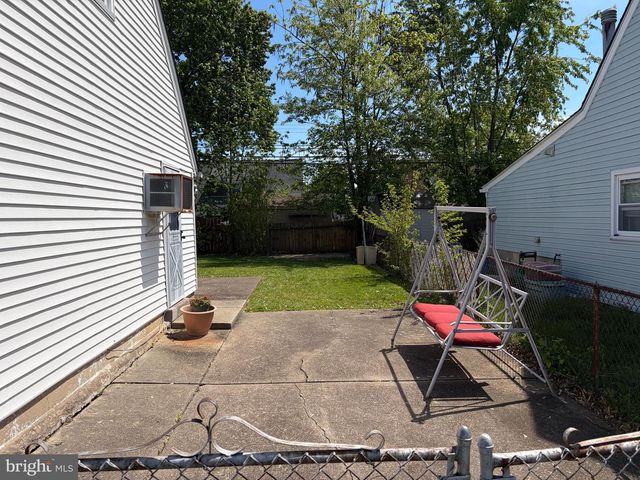2608 WOOD RD, Secane, PA 19018