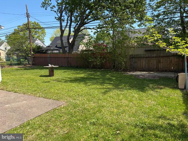 2608 WOOD RD, Secane, PA 19018