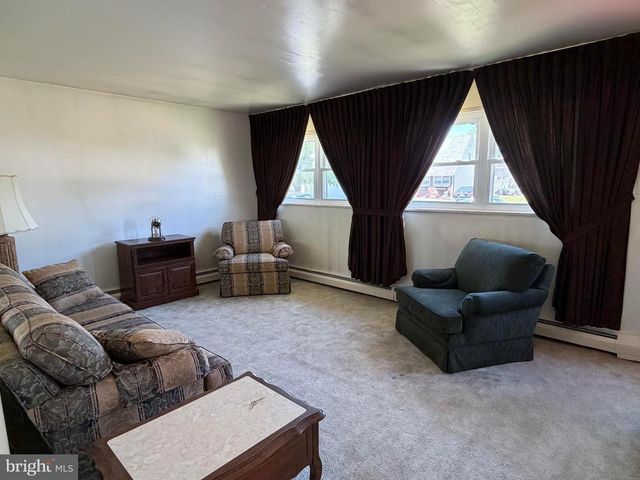 2608 WOOD RD, Secane, PA 19018