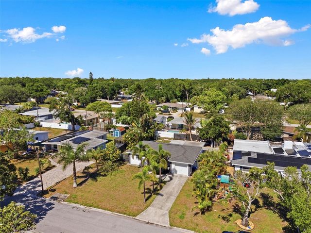 2150 76TH STREET N, St Petersburg, FL 33710