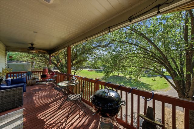 120 Prairie Drive, Mabank, TX 75156