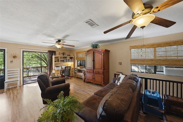 120 Prairie Drive, Mabank, TX 75156