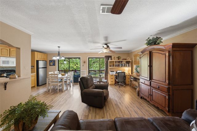 120 Prairie Drive, Mabank, TX 75156