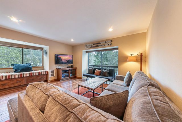 420 Shirley Canyon Rd Unit 34, Olympic Valley, CA 96146