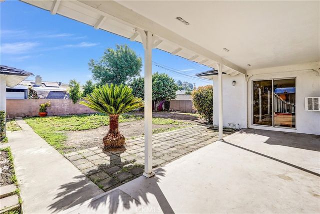626 S Donna Beth, West Covina, CA 91791