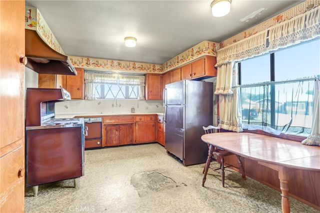 626 S Donna Beth, West Covina, CA 91791