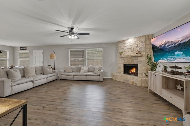 2410 Fayette Drive, New Braunfels, TX 78130