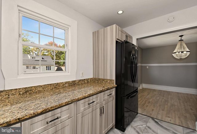 580 CARLISLE DR, Morrisville, PA 19067