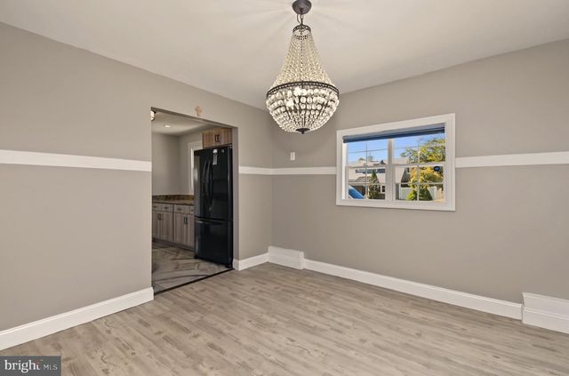 580 CARLISLE DR, Morrisville, PA 19067