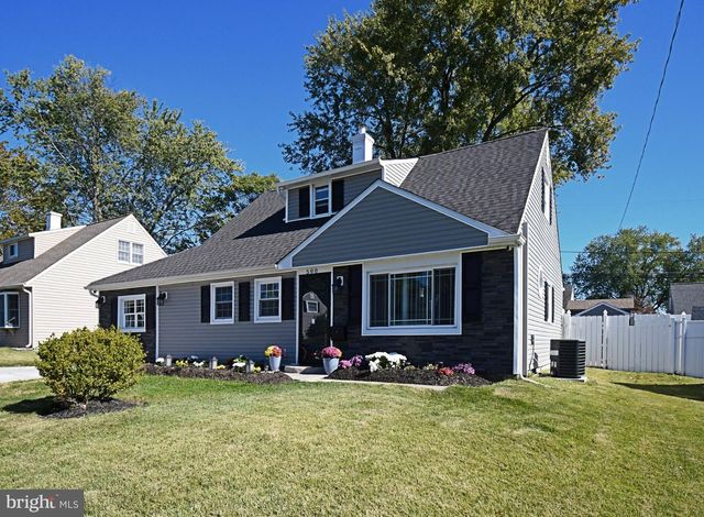 580 CARLISLE DR, Morrisville, PA 19067