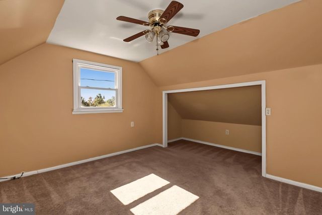 580 CARLISLE DR, Morrisville, PA 19067