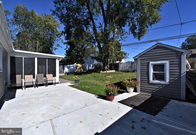 580 CARLISLE DR, Morrisville, PA 19067
