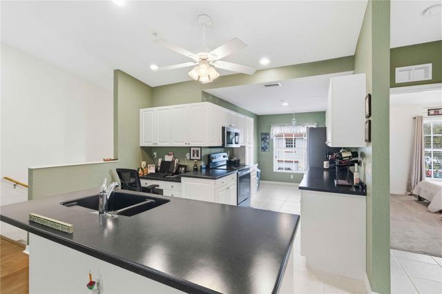 7532 MARSH ORCHID CIRCLE 201, Bradenton, FL 34203